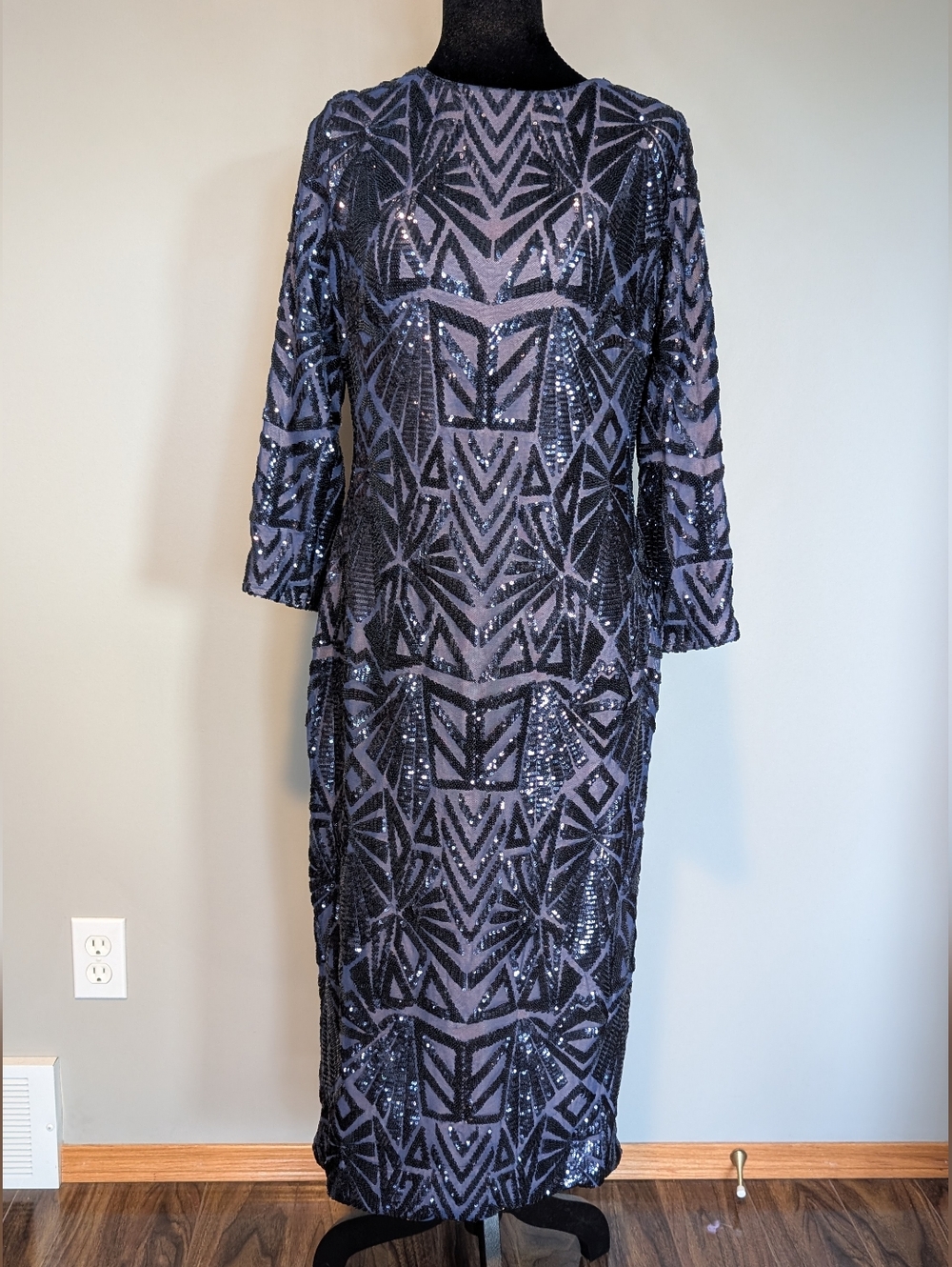 Dress the Population Emery Dark Navy Sequin Emery Midi Dress